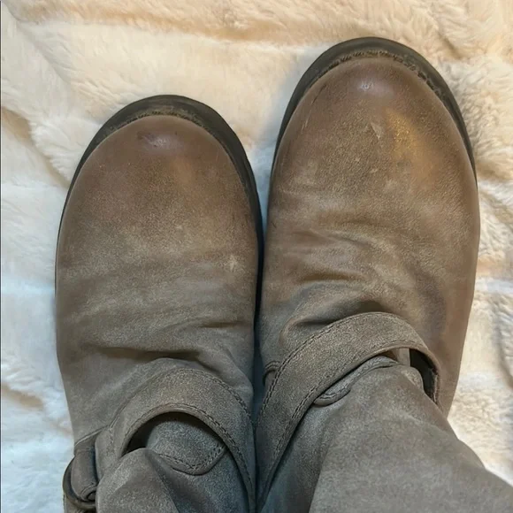 Brown Roxy Boots - Picture 6 of 10